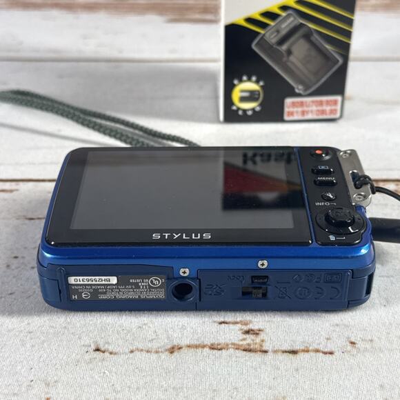 Olympus Tough TG-630 Digital Camera, Waterproof, Blue Charger, And Battery ￼ - Picture 6 of 6